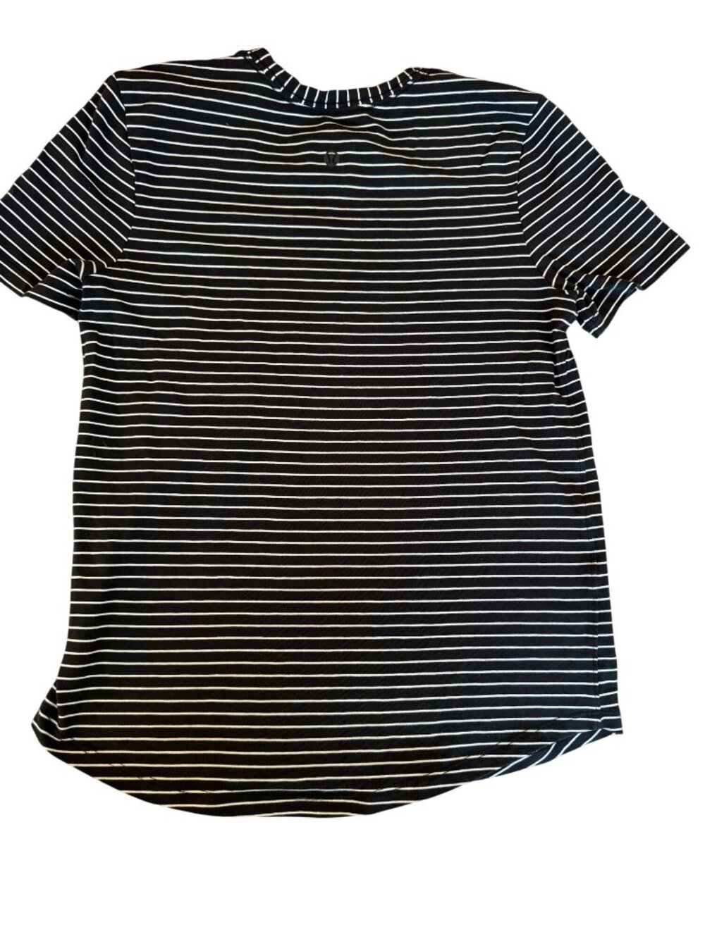 Lululemon Womens Curved Hem Shirt Size 2 Striped Crewneck Short Sleeve Athletic - Picture 4 of 5